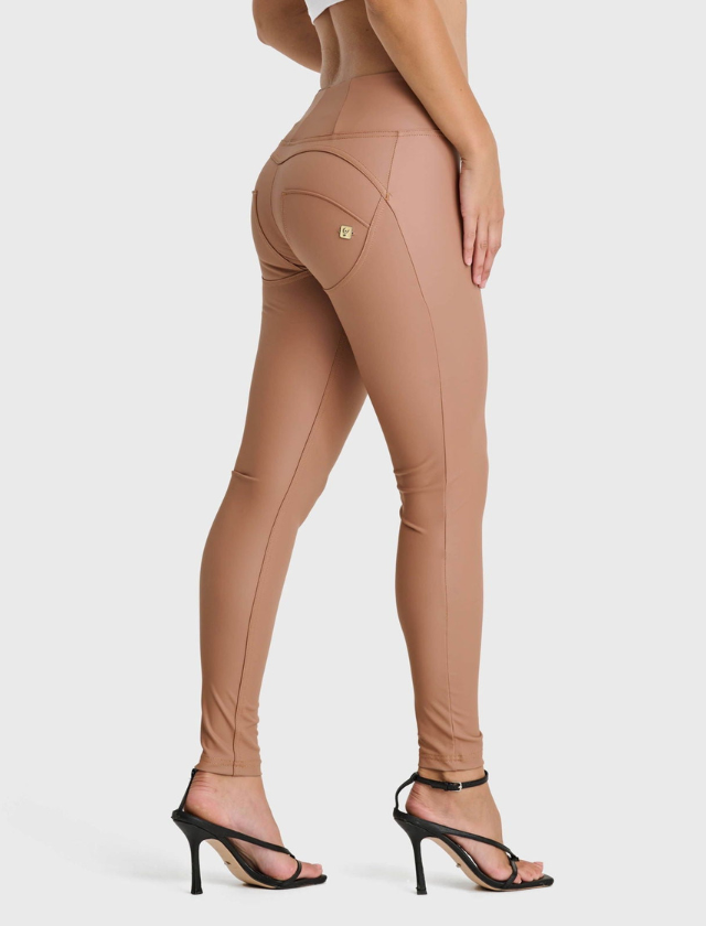 Marley™ Calça de Cetim Cintura alta