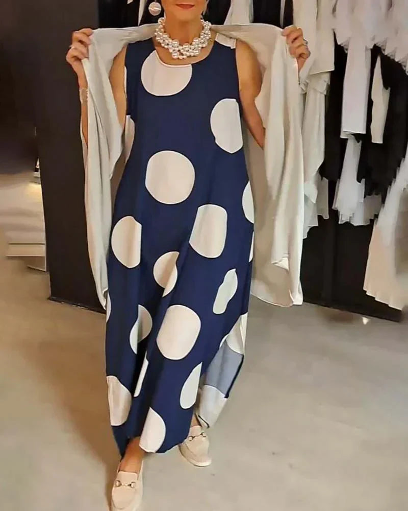 Vestido casual grande de bolinhas sem mangas